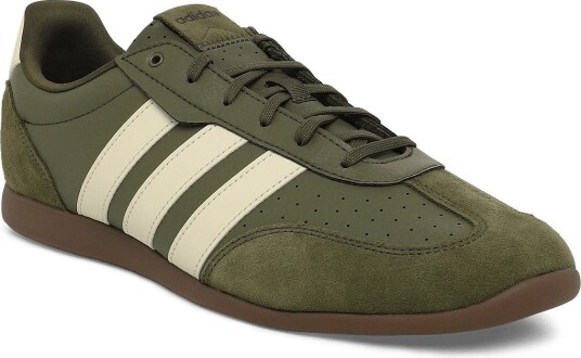 Adidas Sportswear Barreda Lo OLISTR/SHABRN/CLAY 48