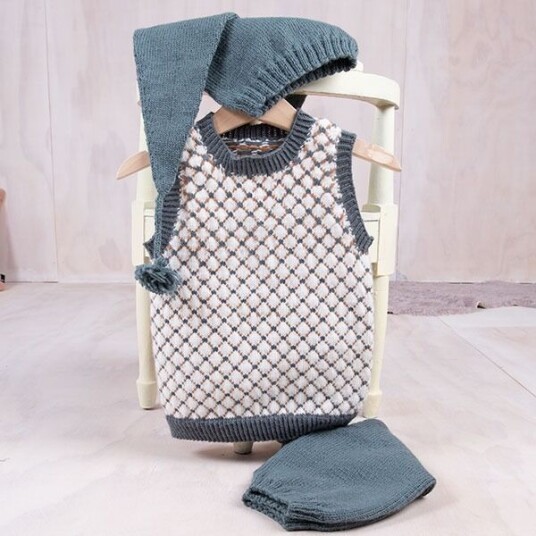 Bluum Strik Strikkesett Stas-vest m/nikkers og nisselue - garnpakke i Bluum Soft Merino Ull Bluum Strik Strikkesett Stas-vest m/nikkers og nisselue - garnpakke i Bluum Soft Merino Ull
