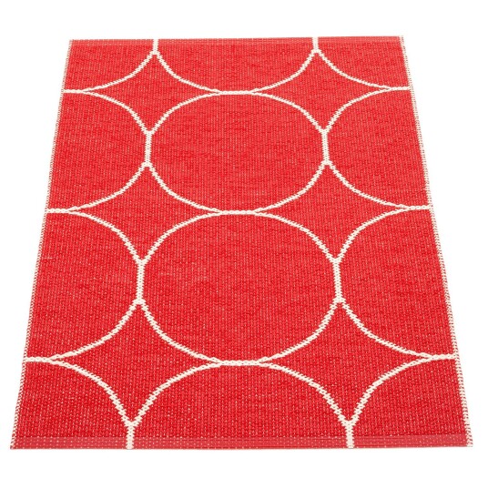 Pappelina Boo matte 70x100 cm red / vanilla