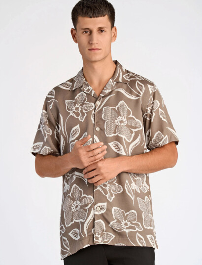 Lindbergh Aop Lyocell Shirt S/S - Beige - L