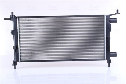 Radiator NISSENS 63290