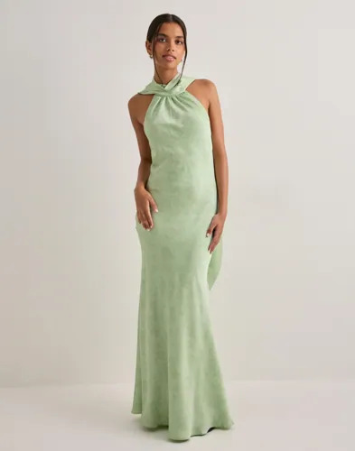 Neo Noir Grønn Fiona Pattern Satin Dress