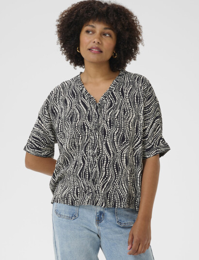 Cream Crtiah Ss Shirt - Black - 40