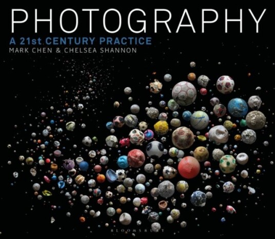 Photography Av Mark Chen, Chelsea Shannon