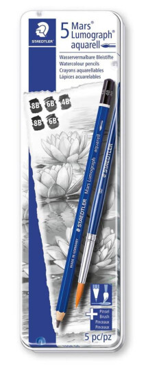 Staedtler Mars Lumograph Akvarell Sett med 5 blyanter og pensel i metallskrin Staedtler Mars Lumograph Akvarell Sett med 5 blyanter og pensel i metallskrin