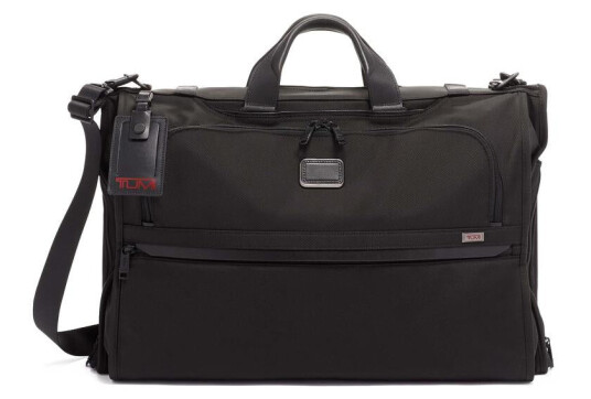 TUMI Alpha 3 Garment Tri-Fold Carry On Black TUMI Alpha 3 Garment Tri-Fold Carry On Black