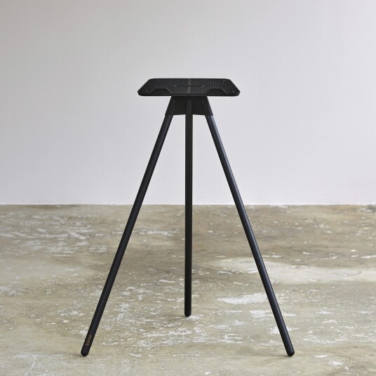 Tons Laptop Stand med Holder til Smartphone Mattsvart Tons Laptop Stand med Holder til Smartphone Mattsvart