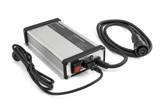 Husqvarna batterilader PS900C for batterikjørere
