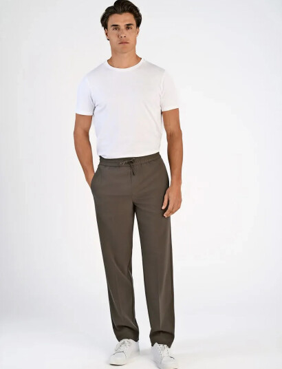 Lindbergh Relaxed Fit Pants - Khaki green - XL