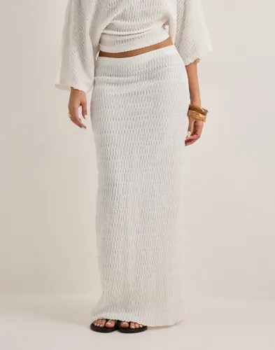 Nelly   Hvit   Elegant Structure Maxi Skirt