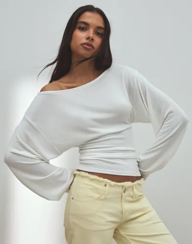 Nelly   Hvit   My Chill Boatneck Sweat