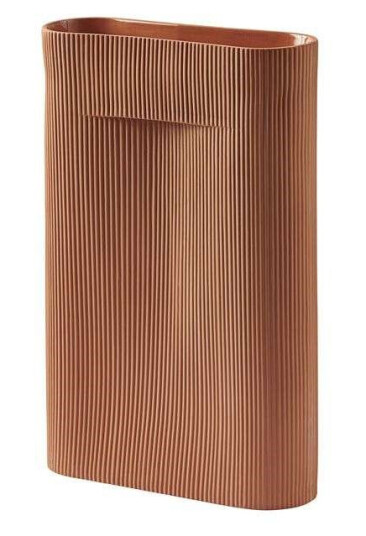 Muuto Ridge vase 48,5 cm Terracotta Muuto Ridge vase 48,5 cm Terracotta