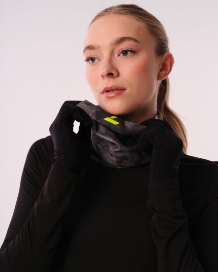 Levity Conquer Neck Warmer Green Print Reflective One Size Levity Conquer Neck Warmer Green Print Reflective One Size