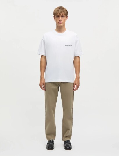 Mads Nørgaard Open End A Place Big Tee White L