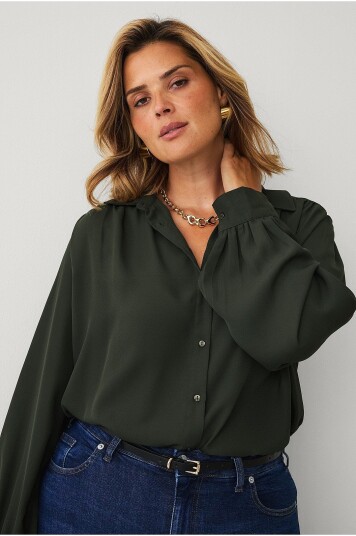 Ellos Plus collection Bluse med puffermer Grønn