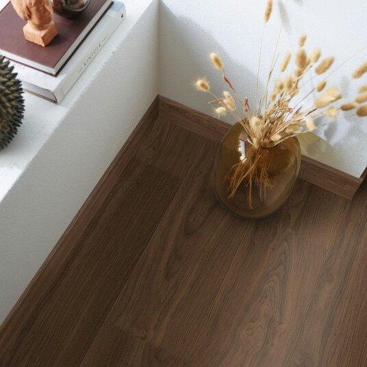 PERGO LAMINATGULV LILLEHAMMER PRO MATURE BROWN OAK