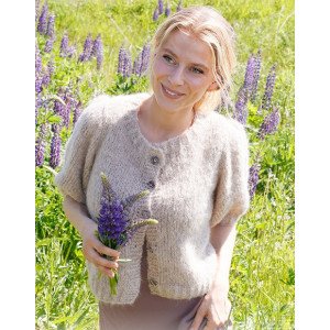 Days to Remember Cardigan by DROPS Design Cardigan Strikkeoppskrift  Small