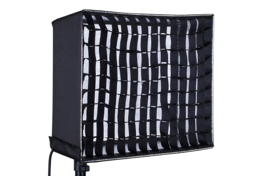 SWIT Egg Crate til S-2610 LA-B610 Eggcrate Diffusor for S-2610 LA-B610 SWIT Egg Crate til S-2610 LA-B610 Eggcrate Diffusor for S-2610 LA-B610