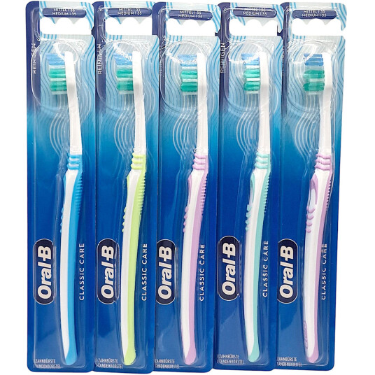 Oral-B Tannbørste Lite børstehode Medium 35