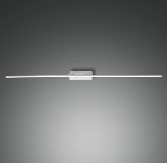 Fabas Luce Nala LED speillampe hvit bredde 110 cm metall Hvit / opal Baderom Metall Moderne Vegg underfeste Fabas Luce Nala LED speillampe hvit bredde 110 cm metall Hvit / opal Baderom Metall Moderne Vegg underfeste