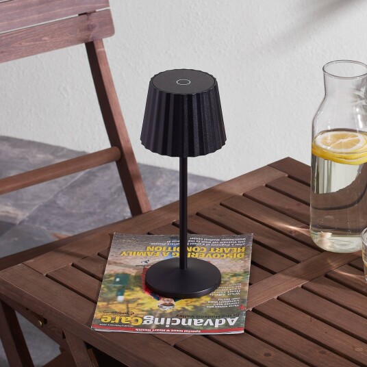 Lindby Esali LED-bordlampe, batteri, svart