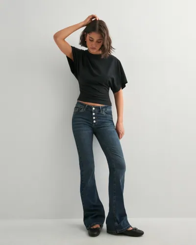 Nelly   Blå   Mid Waist Button Jeans