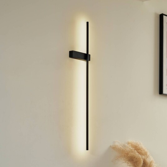 Lindby LED-vegglampe Natsumi svart aluminium 90 cm