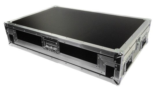 Tilpasset Flightcase for Pioneer XDJ-XZ Tilpasset Flightcase for Pioneer XDJ-XZ