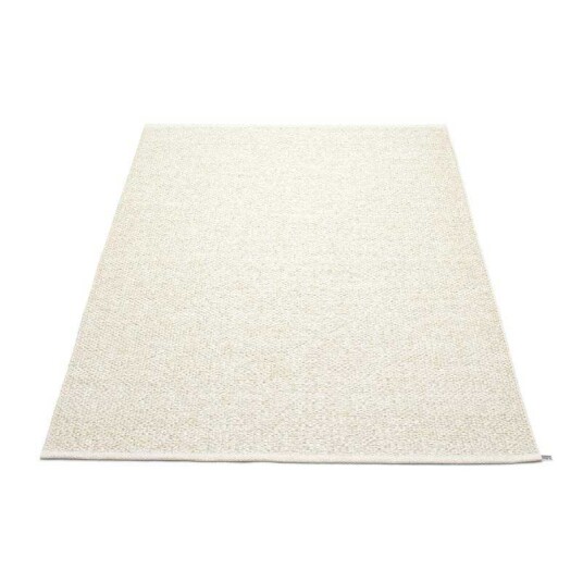 Pappelina Svea matte vanilje 180x260 cm