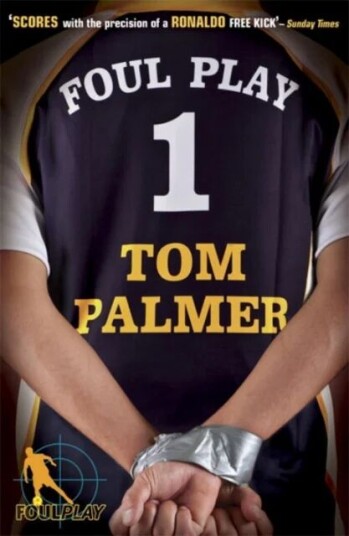 Foul Play Av Tom Palmer