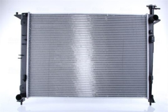 Radiator NISSENS 606824