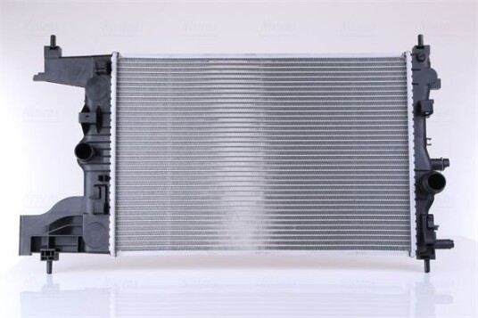 Radiator NISSENS 630725