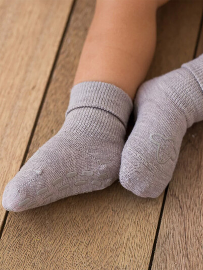 Lillelam Ullsokk antiskli Beige 27-30