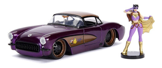 DC Comics Bombshells 1:24 Batgirl & 1957 Chevrolet Corvette DC Comics Bombshells 1:24 Batgirl & 1957 Chevrolet Corvette