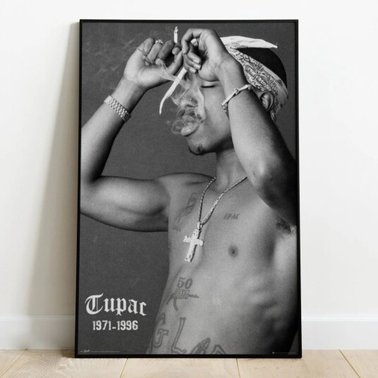 Tupac Plakat Smoke - 91,5 x 61 cm Tupac Plakat Smoke - 91,5 x 61 cm
