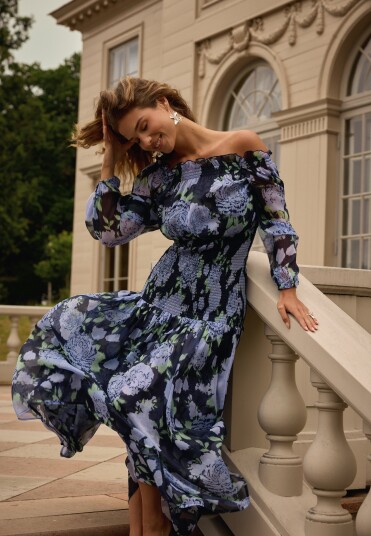 Bubbleroom Occasion Smock Off Shoulder Maxi Dress