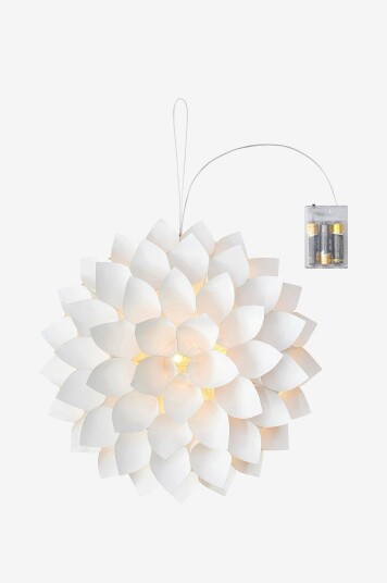 Markslöjd Vegg /borddekorasjon Dahlia 35 cm batteridrevet Hvit Markslöjd Vegg /borddekorasjon Dahlia 35 cm batteridrevet Hvit