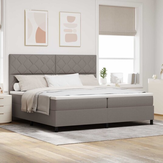  Box Spring Seng med Madrass & LED Taupe 200x200 cm Stoff