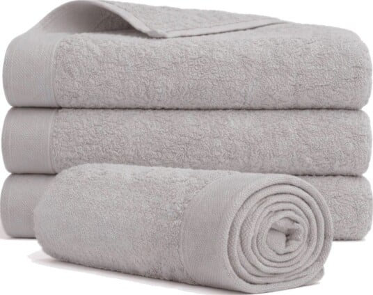 By Borg Håndkle - 100% Myk bomull med høy absorberingsevne - 50x100 cm - Lysegrått håndkle fra danske By Borg Håndkle - 100% Myk bomull med høy absorberingsevne - 50x100 cm - Lysegrått håndkle fra danske