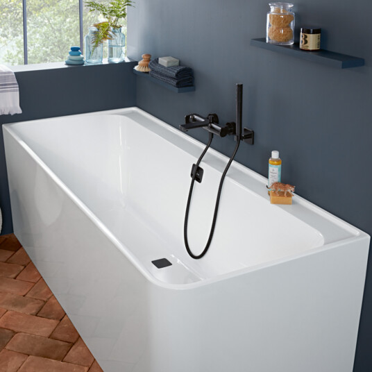 VILLEROY & BOCH COLLARO BADEKAR 180X80 BACK TO WALL VENSTRE MED AVLØPSSETT I MATT SORT VILLEROY & BOCH COLLARO BADEKAR 180X80 BACK TO WALL VENSTRE MED AVLØPSSETT I MATT SORT