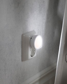 Star Trading Nattlampe LED Functional