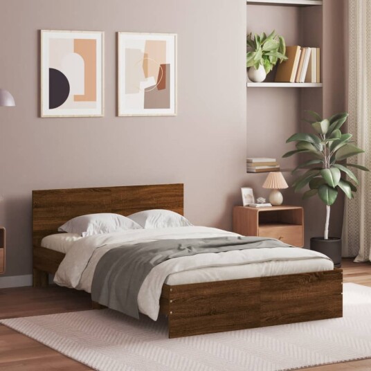 vidaXL Sengeramme med hodegavl brun eik 135x190 cm 8721012247277