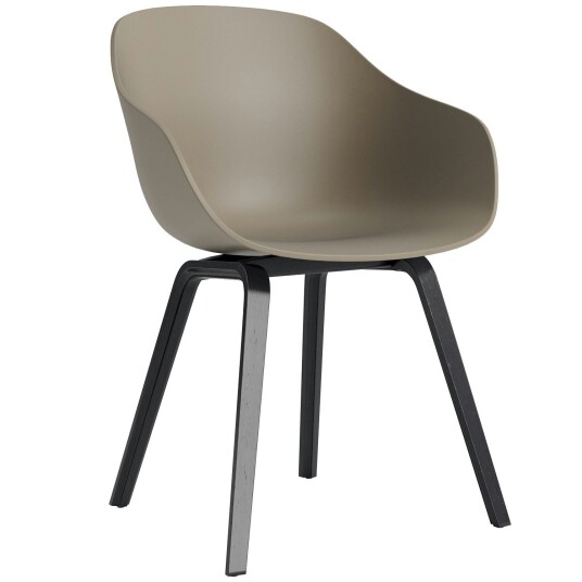 Hay AAC 222 2.0 LenestoSvart Lakkert Eik / Khaki