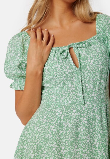 BUBBLEROOM Front Tie Short Dress Green/Patterned XS