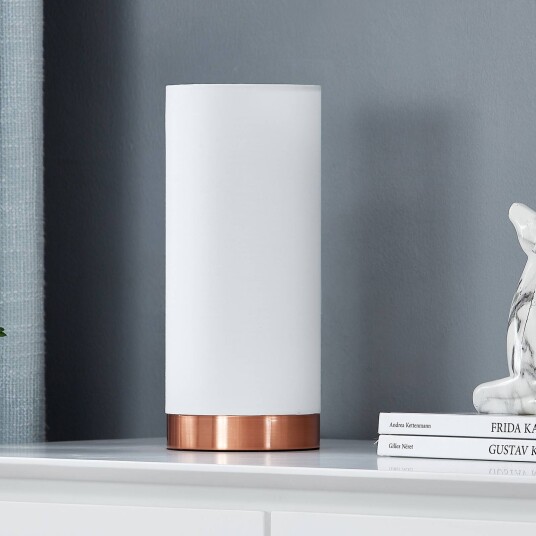 Lindby Hvit bordlampe Ronja med kobberfarget fot
