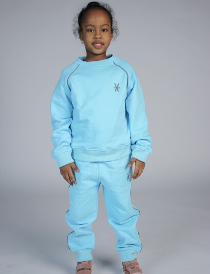 Ildhu Sweatpants With Reflective Details   Blue   100