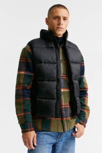 Studio Total Recycled Puffer Vest Svart