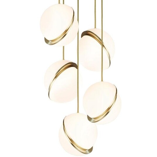 Lee Broom Mini Crescent Taklampe 5 Stk Opal/Messing Lee Broom Mini Crescent Taklampe 5 Stk Opal/Messing