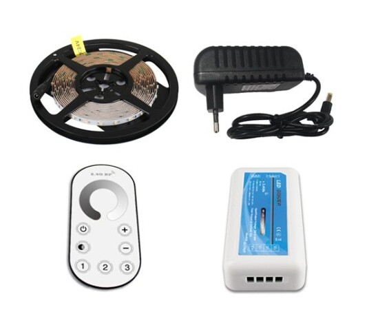 Komplett Kaldhvit 4,8w/m IP20 LED Strips Pakke 5 meter