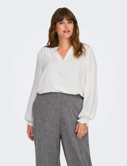 ONLY Carmakoma Carmetta V Neck Ls Top Wvn Noos White 52 ONLY Carmakoma Carmetta V Neck Ls Top Wvn Noos White 52